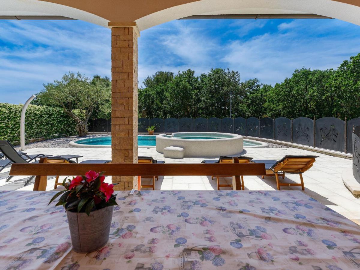Holiday Home Villa Amaii By Interhome Karigador Exterior foto